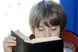 پنج راه غیرمستقیم براي تشویق کودکان به مطالعه