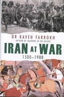 ارایه کتاب «ایران در جنگ: ۱۹۸۸-۱۵۰۰» در کتابخانه مجلس