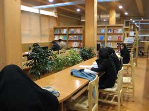 كتابخانه‌های تهران به تعطيلات نمي‌روند