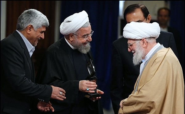 معرفی مولفان برگزیده در هفتمین دوره جشنواره بینالمللی فارابی/ قدردانی از 5 چهره پیشرو در علوم انسانی معرفی مولفان برگزیده در هفتمین دوره جشنواره بینالمللی فارابی/ قدردانی از 5 چهره پیشرو در علوم انسانی