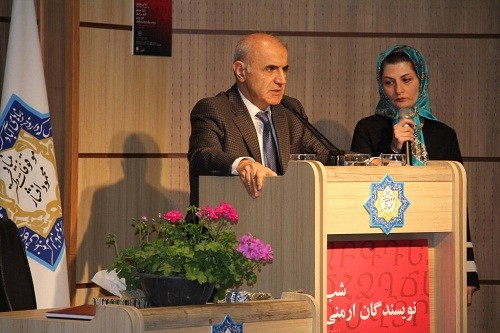 سفیر ارمنستان در ایران: هدف  از کشتار ارامنه از بین بردن نویسندگان و روشنفکران بود/ رمان «پچپچه‌خوانی» قرائت شد