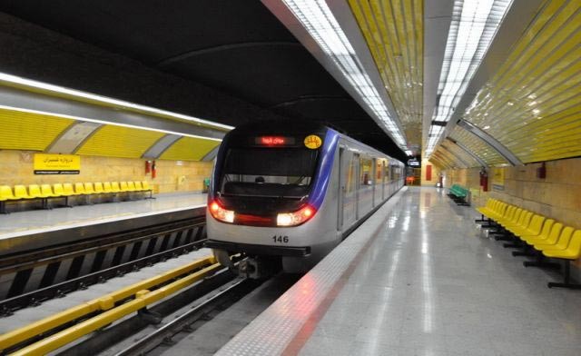 افزایش ساعت کاری خط یک مترو همزمان با برپایی نمایشگاه قرآن
