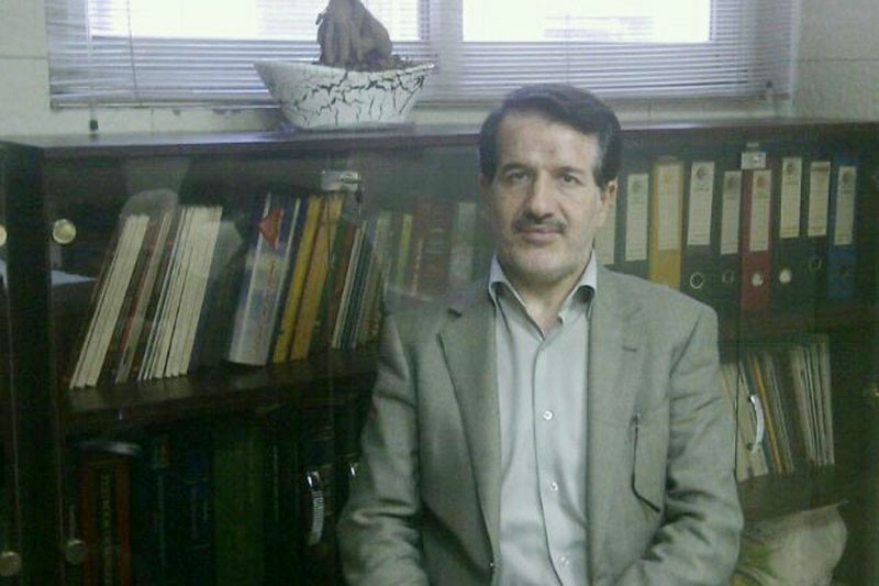 جمشید باقری: جامعه پزشکی بیشتر از کتاب مقاله میخوانند جمشید باقری: جامعه پزشکی بیشتر از کتاب مقاله میخوانند