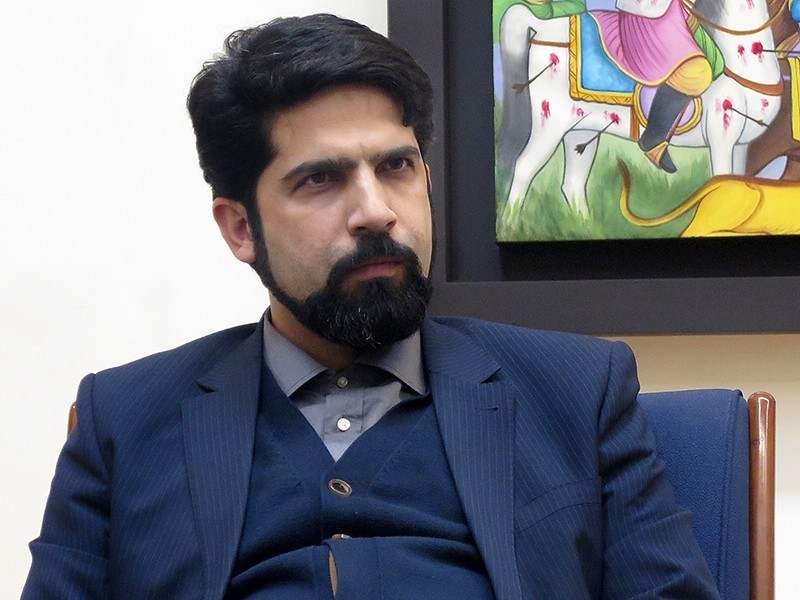 پیام تبریک مدیرعامل خانه کتاب به برنده جایزه کتاب سال پیام تبریک مدیرعامل خانه کتاب به برنده جایزه کتاب سال