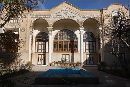 امکان تغییر کاربری ۷۰ خانه تاریخی به کتابفروشی