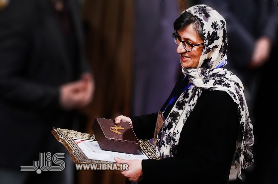 جایزه کتاب سال نشان‌دهنده افتخار جامعه ایرانی به فرهنگ مکتوبش است