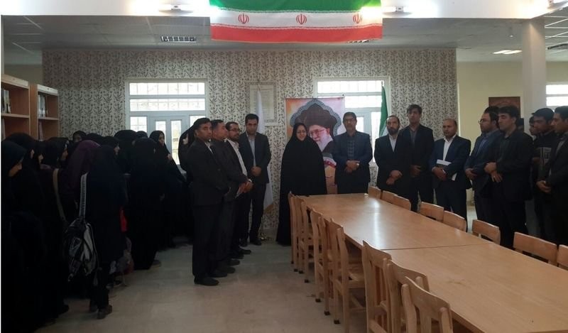 راه اندازی کتابخانه عمومی روستای چم پلک شهرستان چگنی