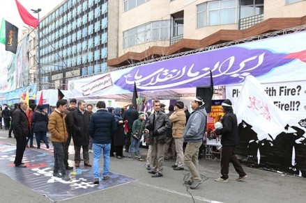 توزیع بیش از ۱۷ هزار محصول فرهنگی با موضوع انقلاب اسلامی در راهپیمایی ۲۲ بهمن