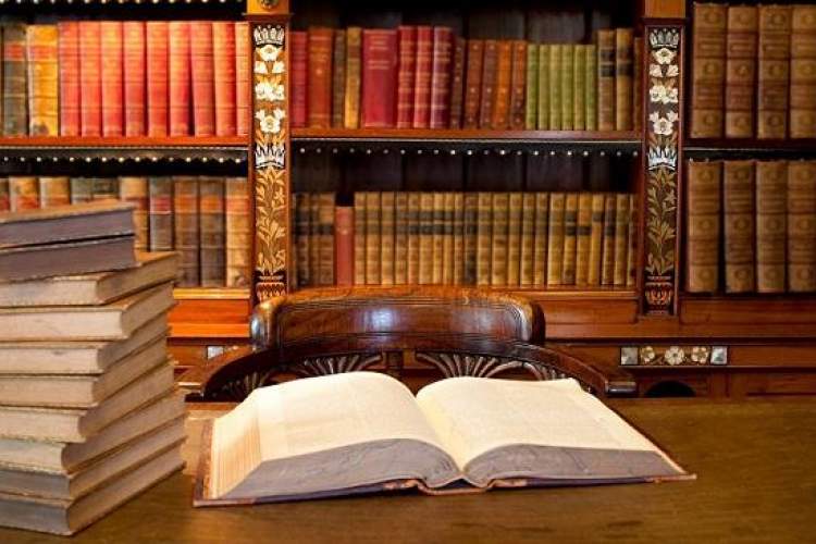 کامل‌ترین بانک کتاب سنگی ایران در کتابخانه ملی نگهداری می‌شود