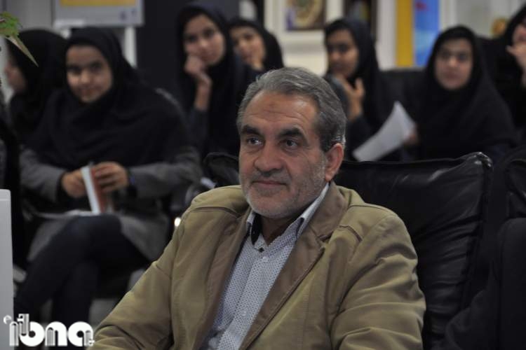 احوالپرسی از معلم نویسنده در مشهد