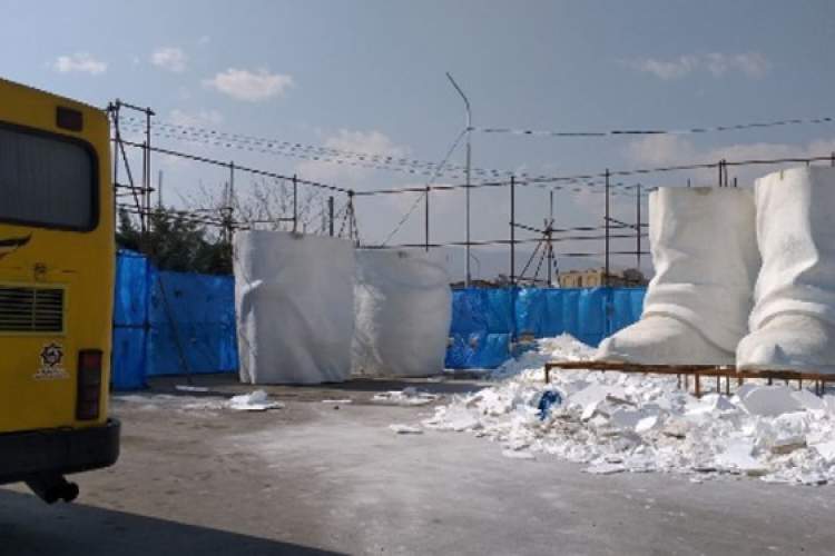 ماجرای ساخت مجسمه 40 متری فردوسی در دانشگاه فردوسی مشهد چیست؟