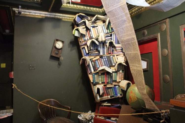 تونل کتابفروشی جالب کشور چین