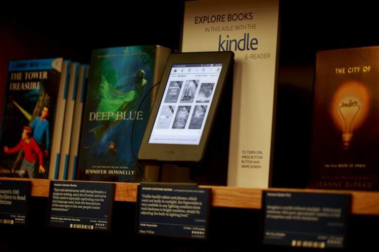 دادخواست انجمن نویسندگان آمازون علیه فروش کتاب‌های کپی !