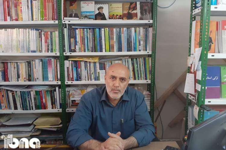 شاید 10 سال بعد کتاب‌فروشی در تبریز باقی نماند