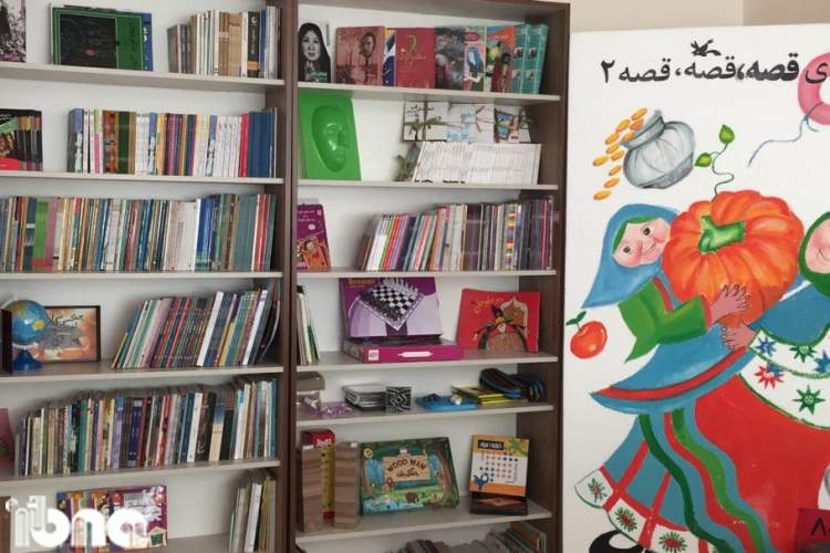 «همراز کودکان»؛ کتابخانه‎‌ای برای کودکان کار در مشهد