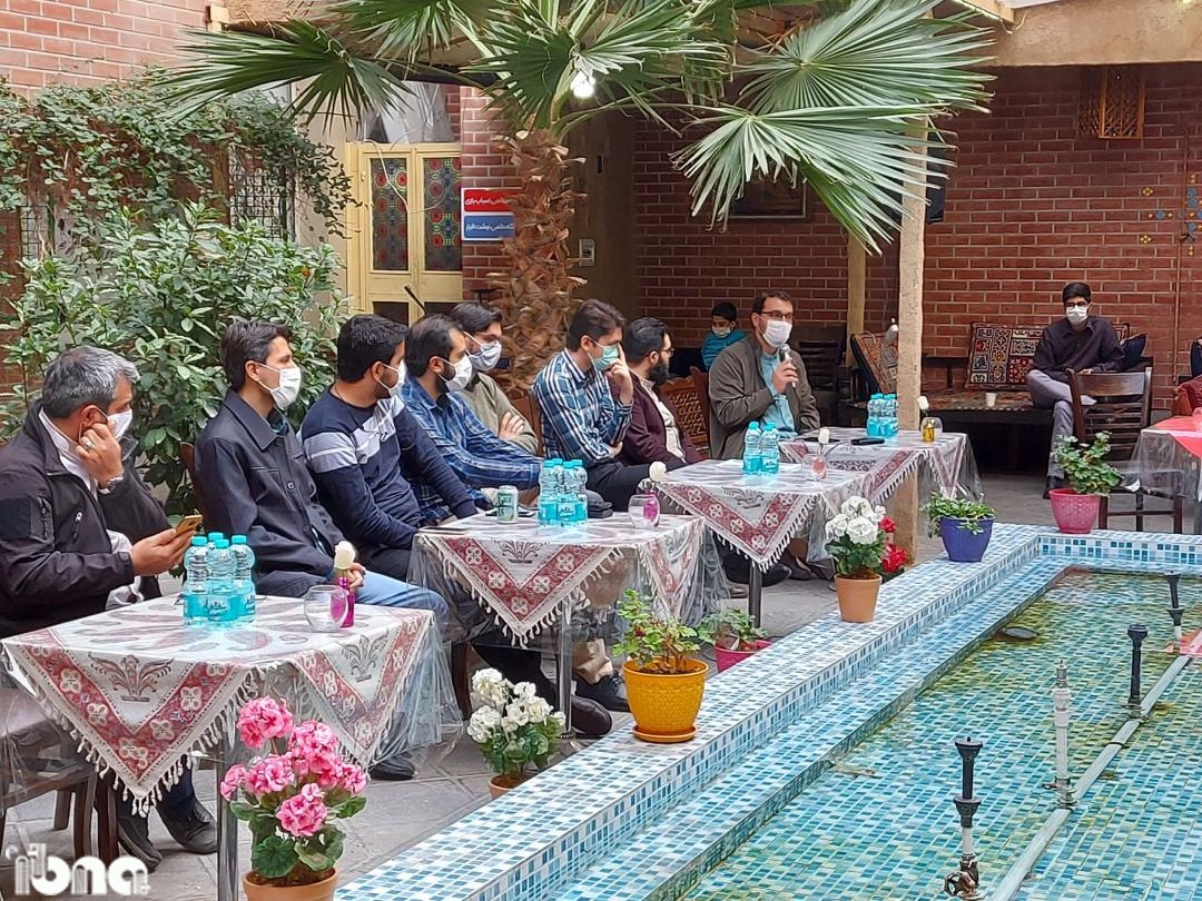 گردهمایی اعضای انجمن کتابفروشان جهبه فرهنگی انقلاب اسلامی برگزار شد