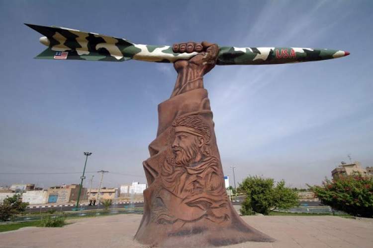 شناسنامه شهر مقاومت ایران را در مجموعه «قطعه‌ای از آسمان دزفول» بخوانید