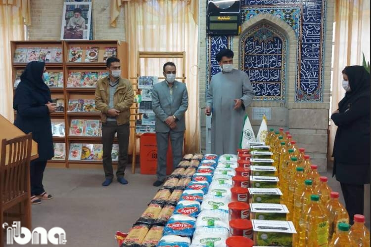 اقدام یک کتابخانه در جمع‌آوری و توزیع 2000 بسته حمایتی میان نیازمندان شیراز