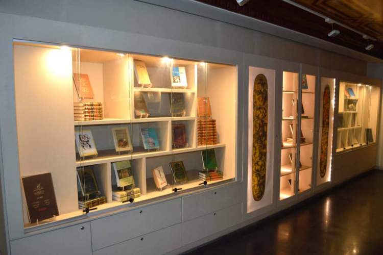 کتابخانه و موزه ملی ملک از دو مجموعه کتاب اهدایی رونمایی می‌کند