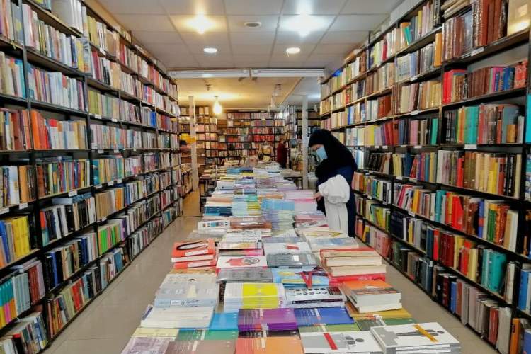 فروش 4855 نسخه‌ای «زمستانه کتاب» در خراسان جنوبی