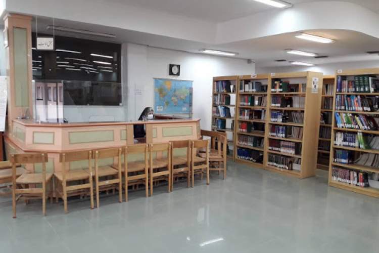 حدود 10 درصد کتابخانه‌های عمومی زنجان را خیّرین ساخته‌اند