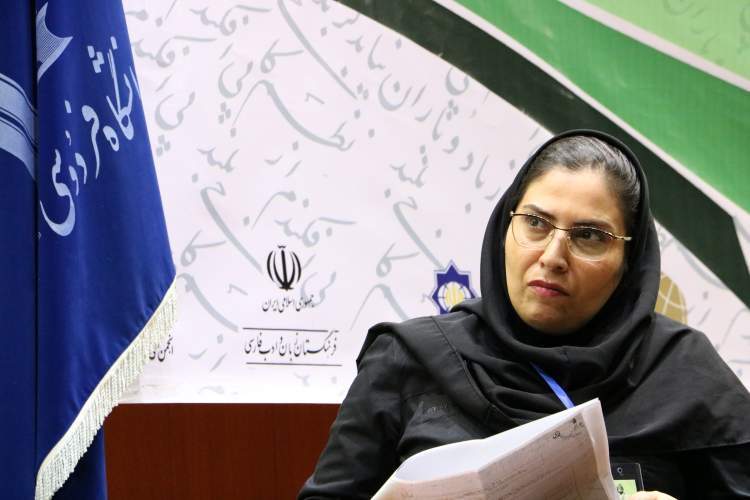 درباره اعزام استاد زبان فارسی و شکرشکن‌شدن طوطیان هند
