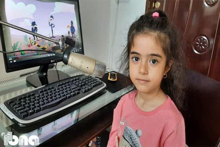 کتاب، آینده‌ساز «رونیکا» نابغه 6 ساله زنجانی