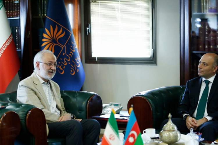 وزیر فرهنگ جمهوری آذربایجان با مختار پور دیدار کرد