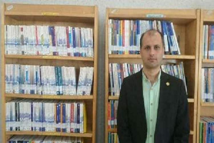انتقال منابع کتابخانه مجتمع فرهنگی به باغ شایگان شهرستان مهاباد