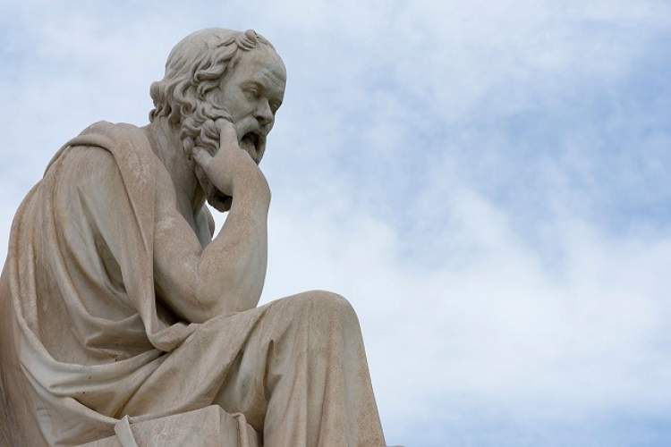 فلسفه کنایه؛ فراخوانی برای احضار سقراط درون!