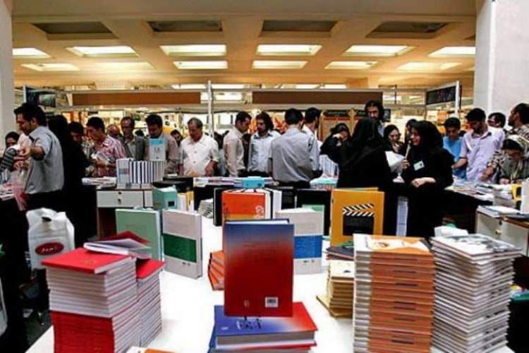 نمایشگاه کتاب شهرستانی در خدابنده دائر شد