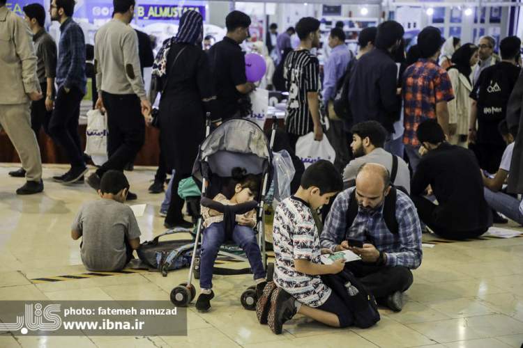 استقبال خانواده ها از نمایشگاه کتاب تهران