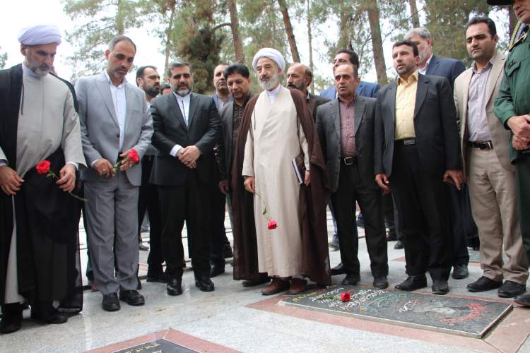 وزیر فرهنگ و ارشاد اسلامی وارد لرستان شد