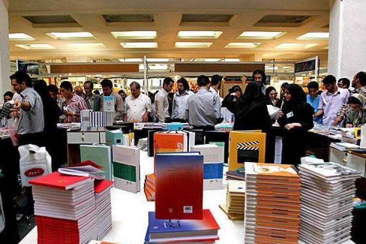 نمایشگاه کتاب استانی نیمه دوم مهرماه در زنجان برگزار می‌شود