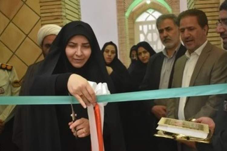 کتابخانه تخصصی « ایثار وشهادت» در گلزار شهدای بهاباد افتتاح شد