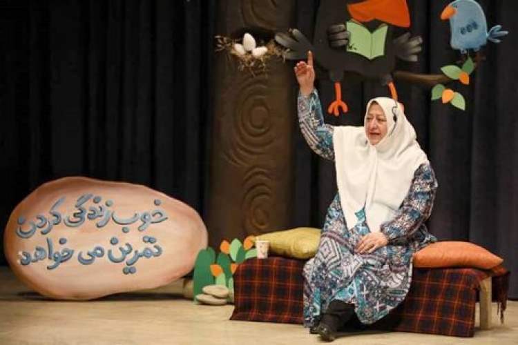 برنامه با «قصه‌های مادربزرگ» در کانون پرورش فکری زنجان اجرا شد